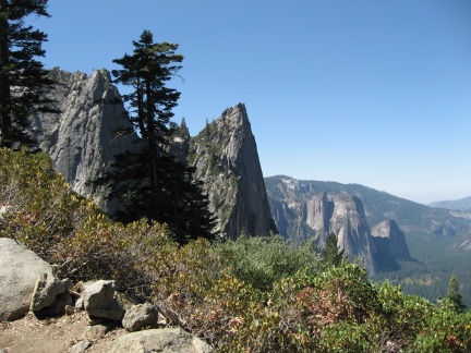 08-Up the 4-mile trail - 05